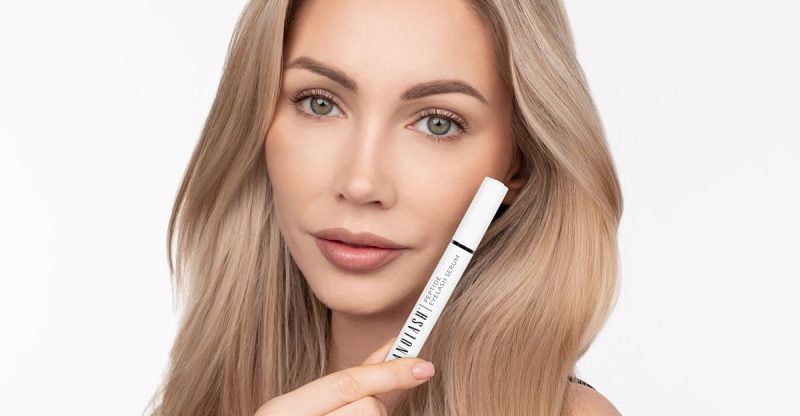 Serul pentru gene cu peptide Nanolash